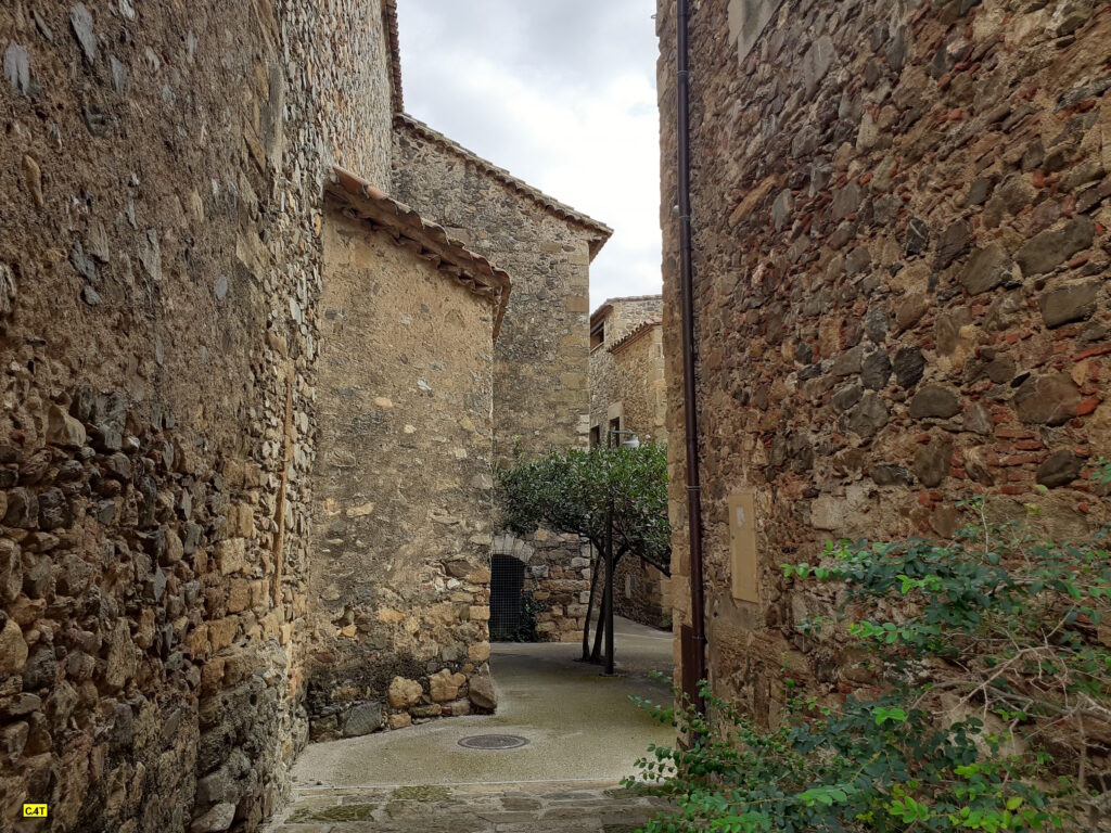 Cruïlles - Carrers