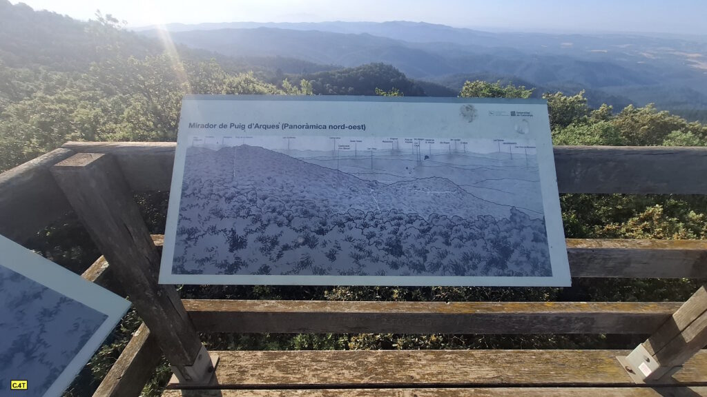 Puig d' Arques - Cartell mirador